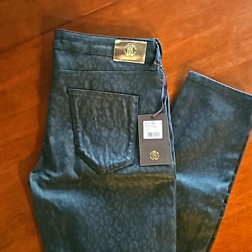 Authentic Roberto Cavalli Jeans animal print NWT